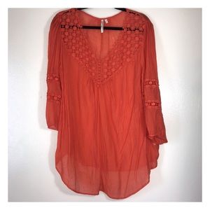Grand &Greene comfortable top. Great condition.